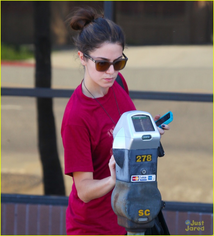 Nikki Reed