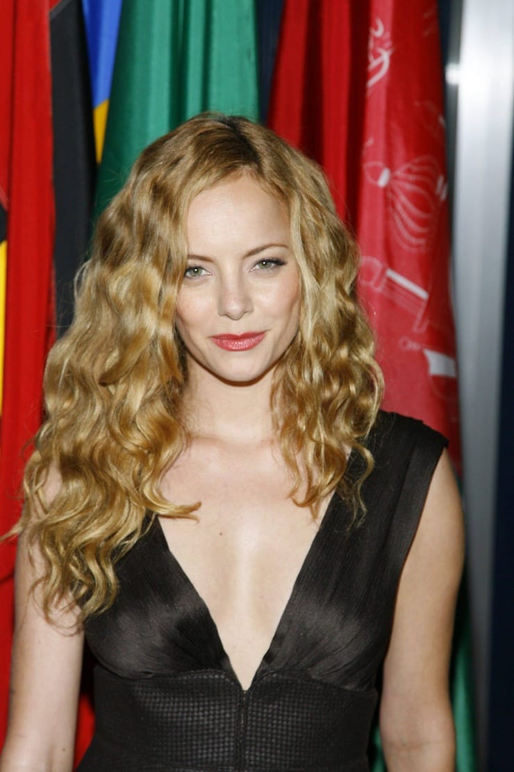 Bijou Phillips