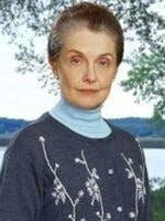 Mary Beth Peil