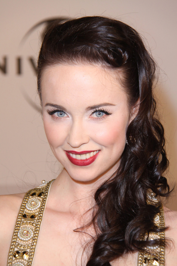 Elyse Levesque Elyse Levesque