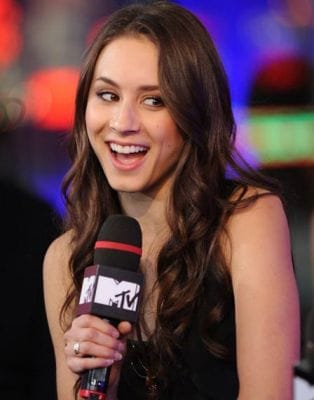 Troian Bellisario Troian Bellisario