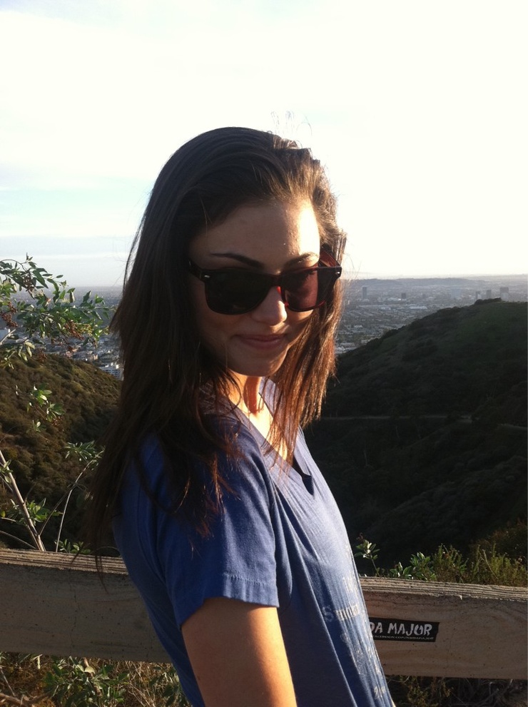 Phoebe Tonkin