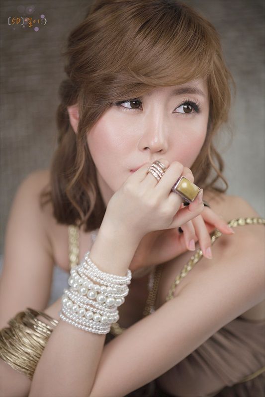 Choi Byul I (Byeol Yee)