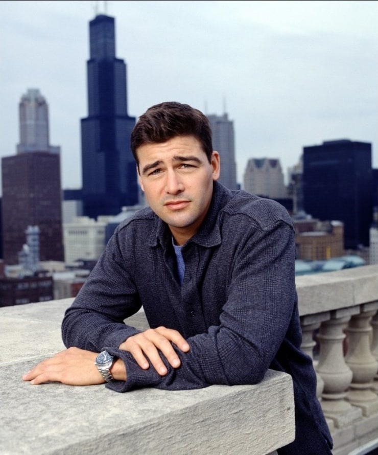 Kyle Chandler