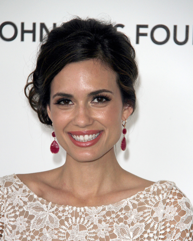 Torrey DeVitto