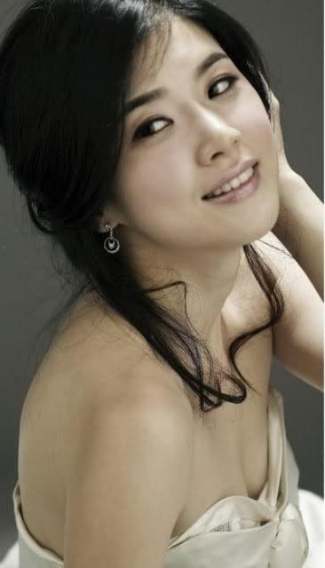 Bo-young Lee