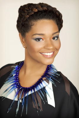 Picture of Juliana Alves