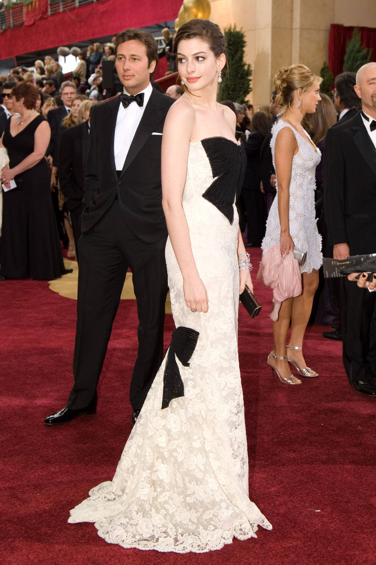 Anne Hathaway Anne Hathaway
