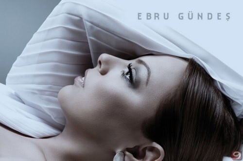 Ebru Gundes