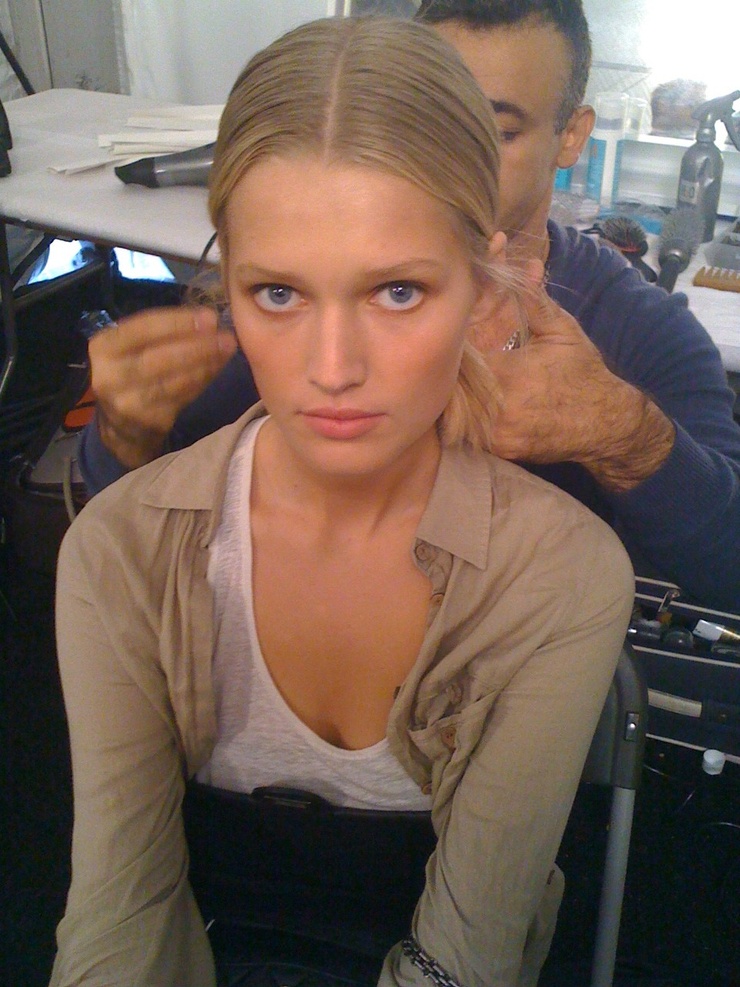 Toni Garrn Toni Garrn