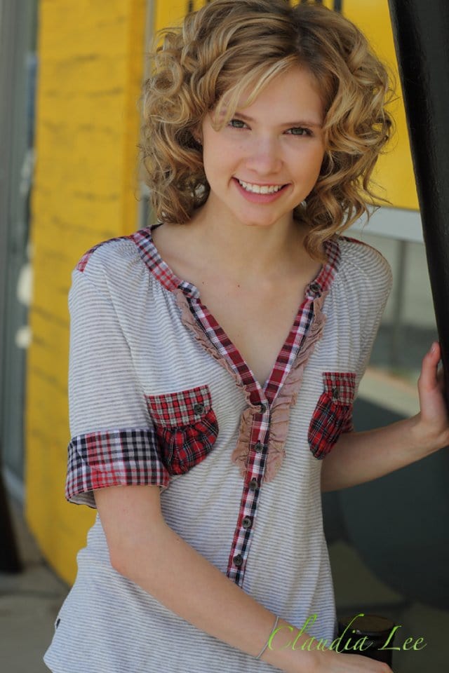 Claudia Lee