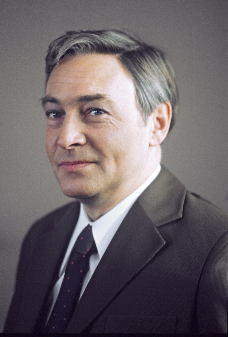 Vyacheslav Tikhonov Vyacheslav Tikhonov