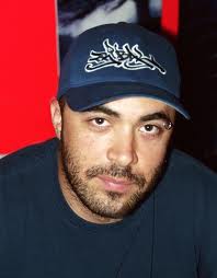 Aaron Lewis