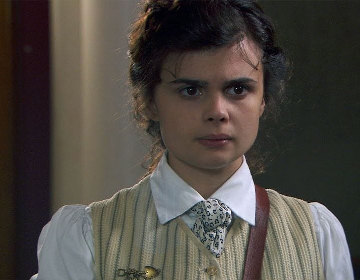 Gwyneth Keyworth