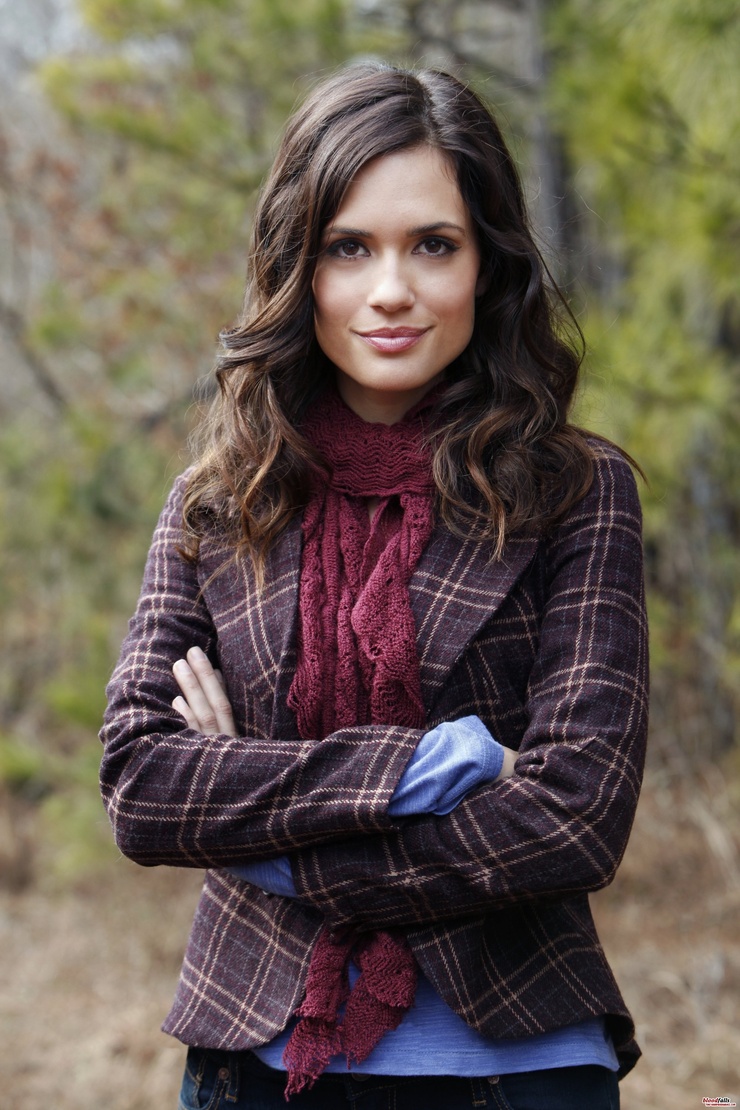 Torrey DeVitto