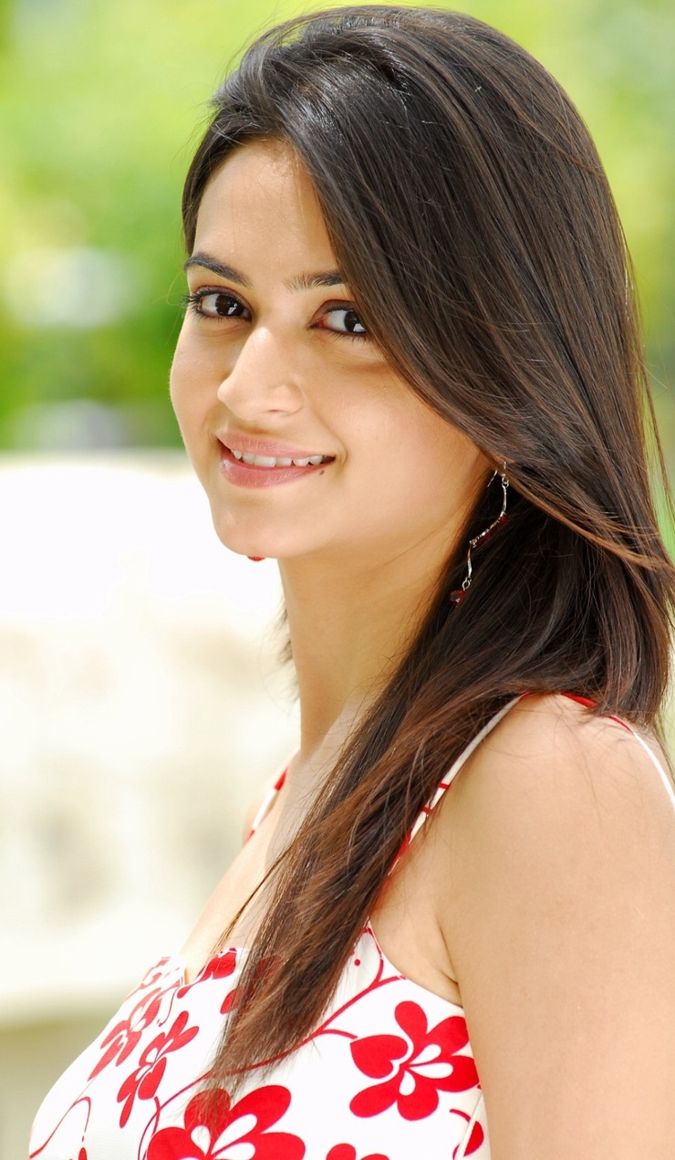 Kriti Kharbanda