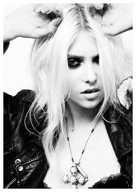 Taylor Momsen picture