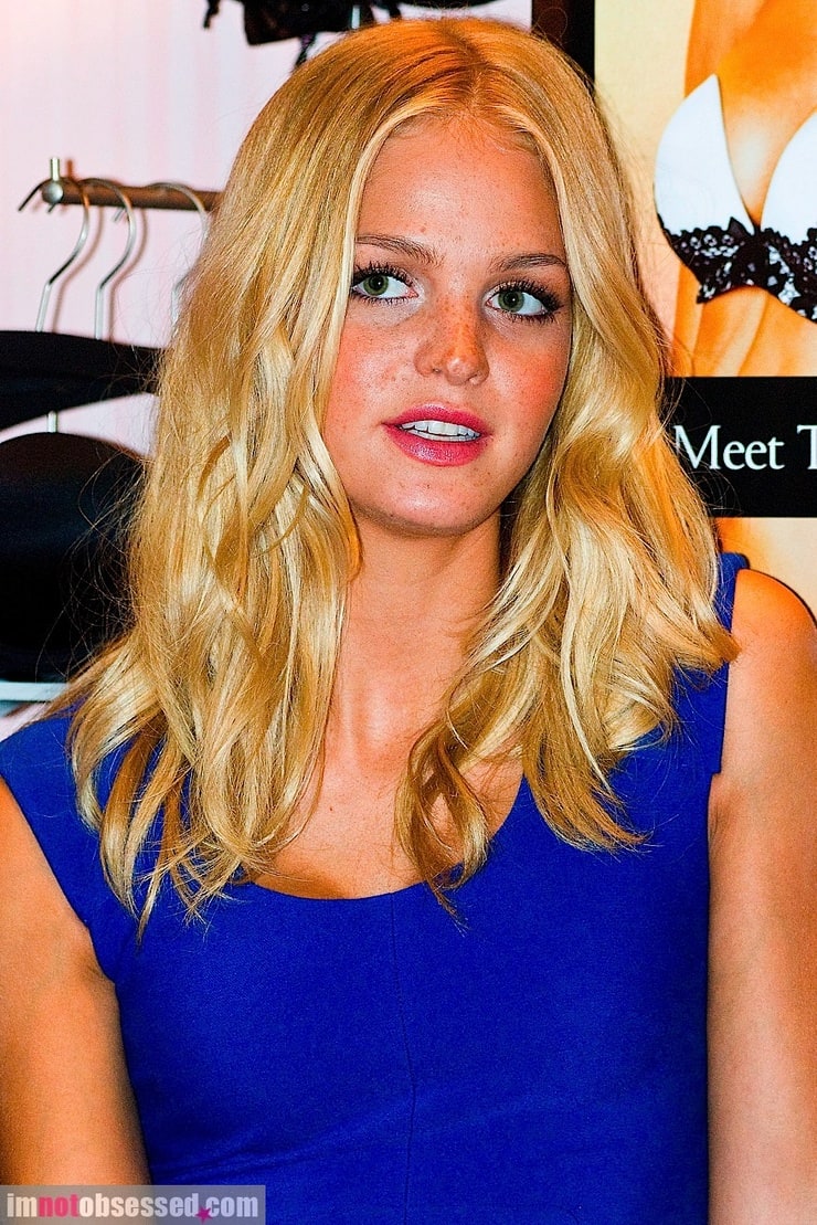 Picture Of Erin Heatherton