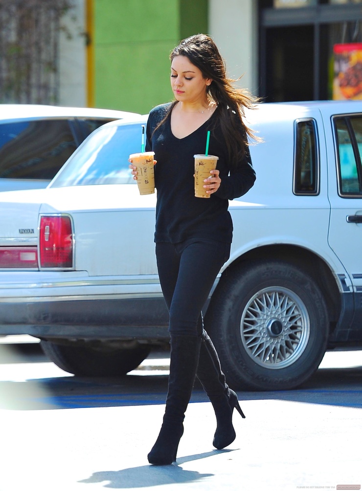 Mila Kunis Mila Kunis