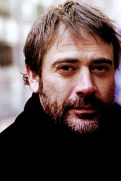 Jeffrey Dean Morgan