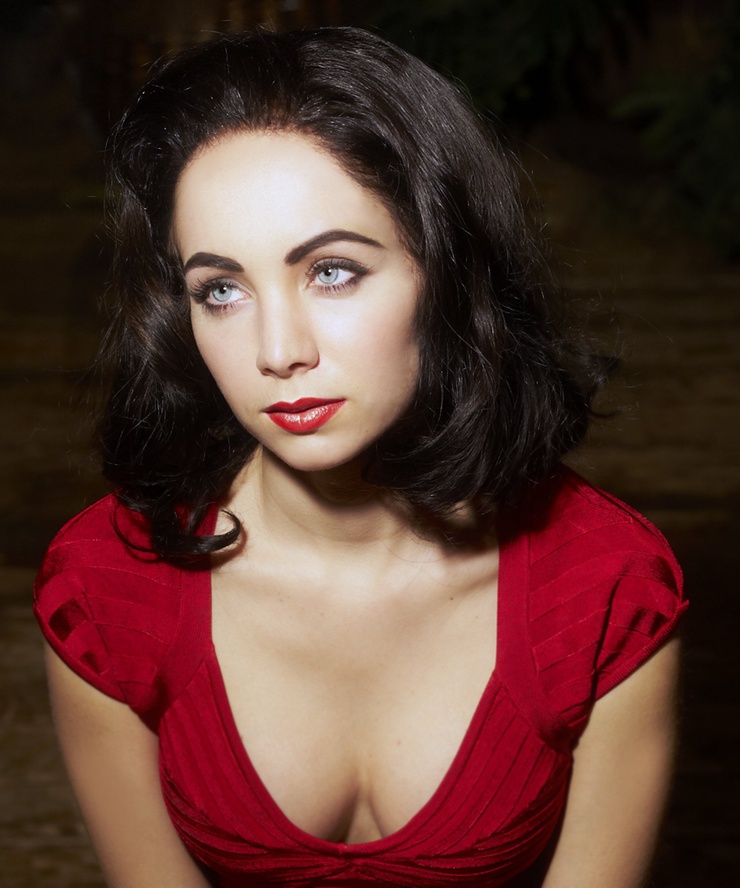 Ksenia Solo Ksenia Solo