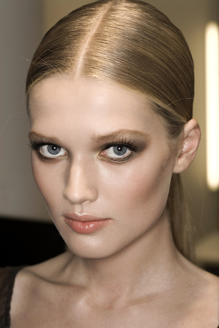 Toni Garrn Toni Garrn