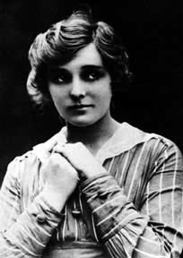 Chrissie White