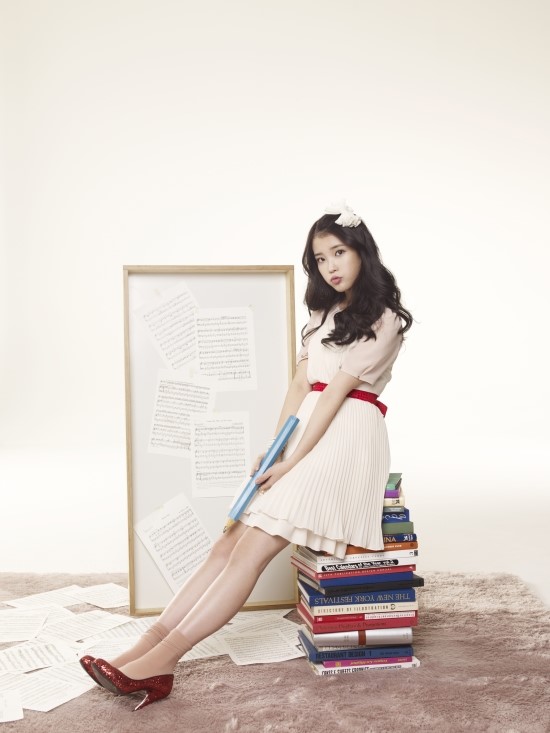 IU