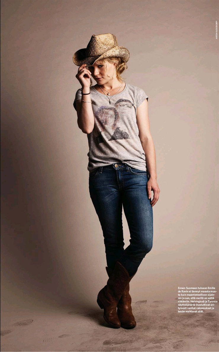 Emilie de Ravin