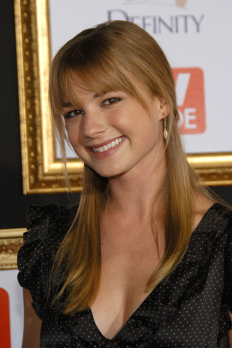 Emily VanCamp