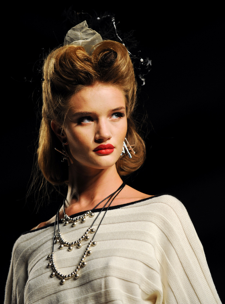 Rosie Huntington-Whiteley Rosie Huntington-Whiteley