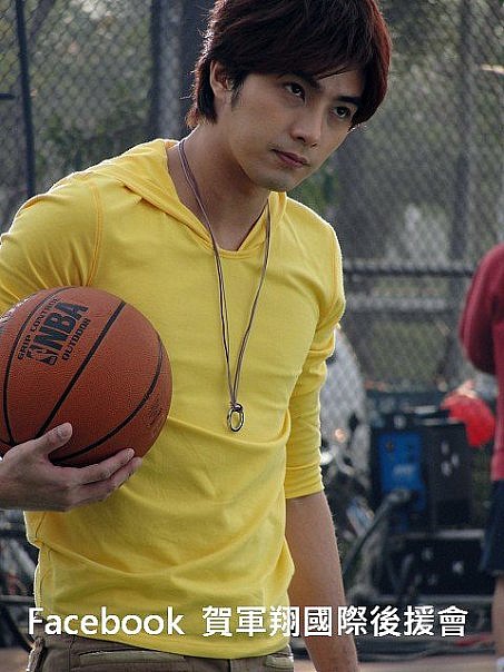 Mike He