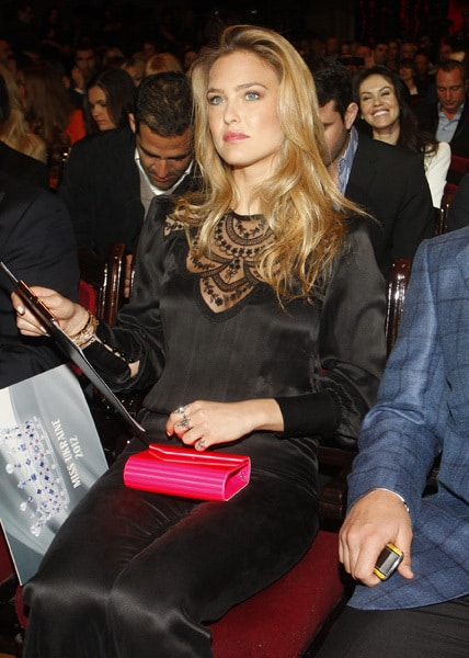 Bar Refaeli