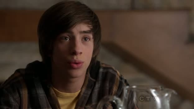 Jimmy Bennett - no ordinary family 1x19