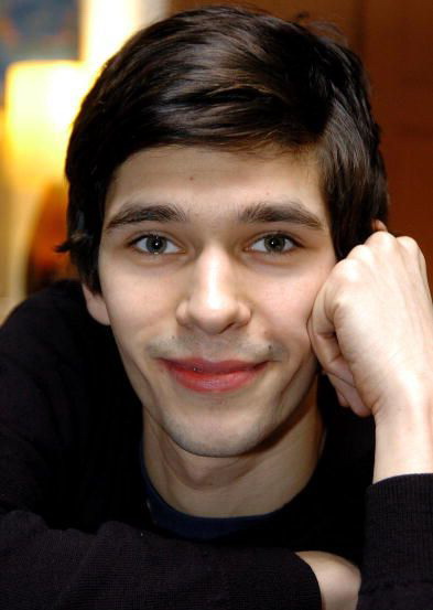 Ben Whishaw Ben Whishaw