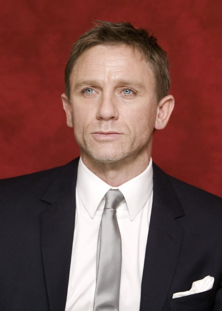 Daniel Craig