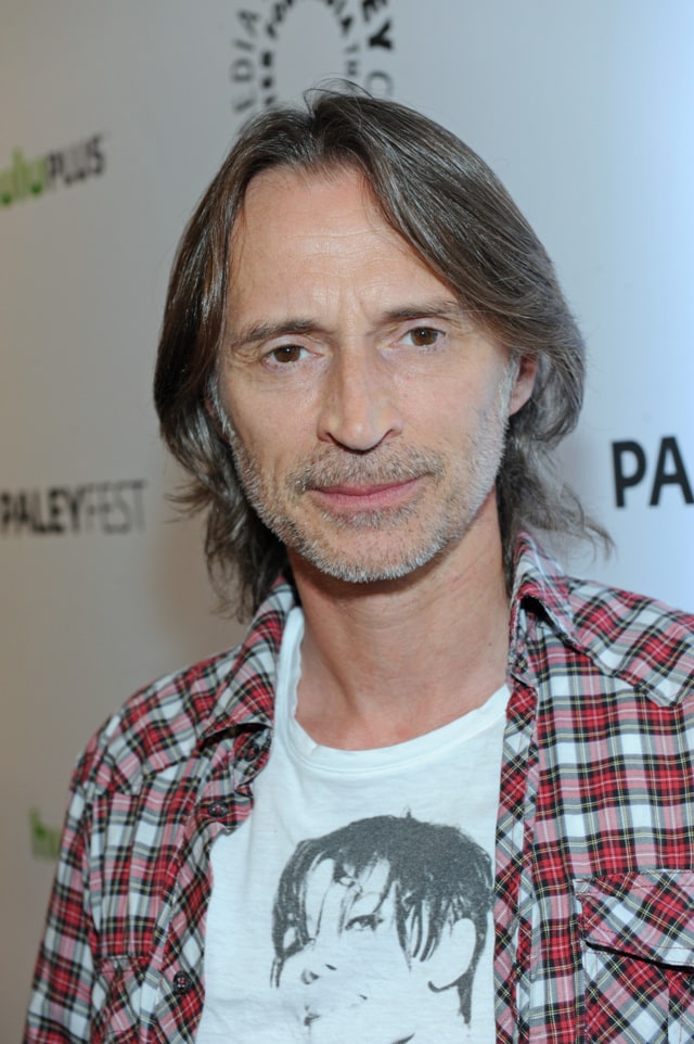 Robert Carlyle