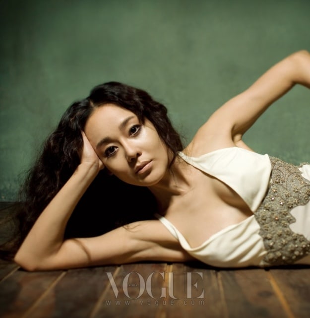 Yunjin Kim