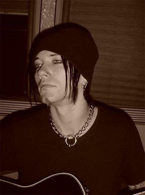 DJ Ashba