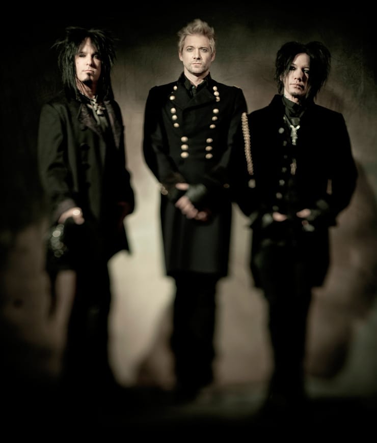 Sixx:A.M.