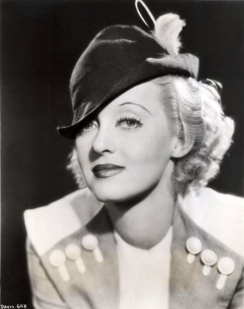 Image of Bette Davis