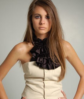 Willa Holland Willa Holland