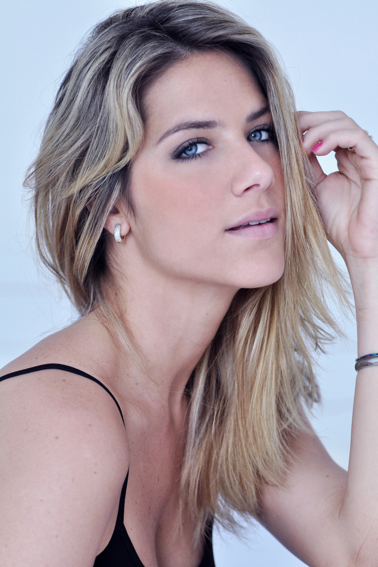 Giovanna Ewbank Giovanna Ewbank