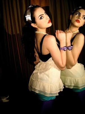 Elizabeth Gillies