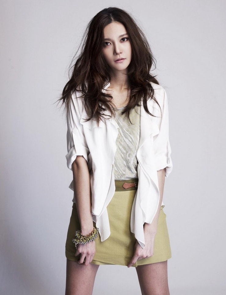 Ye-ryeon Cha