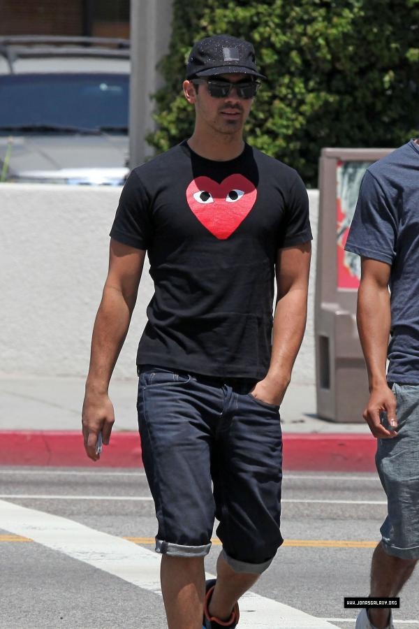 Joe Jonas