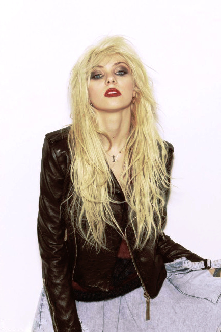 Picture of Taylor Momsen