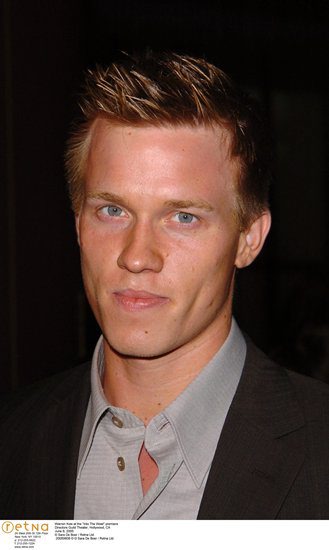 Warren Kole