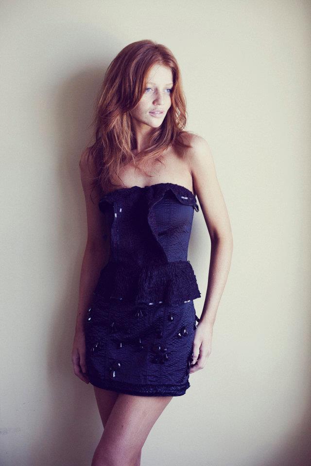 Cintia Dicker Cintia Dicker
