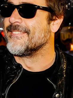 Jeffrey Dean Morgan